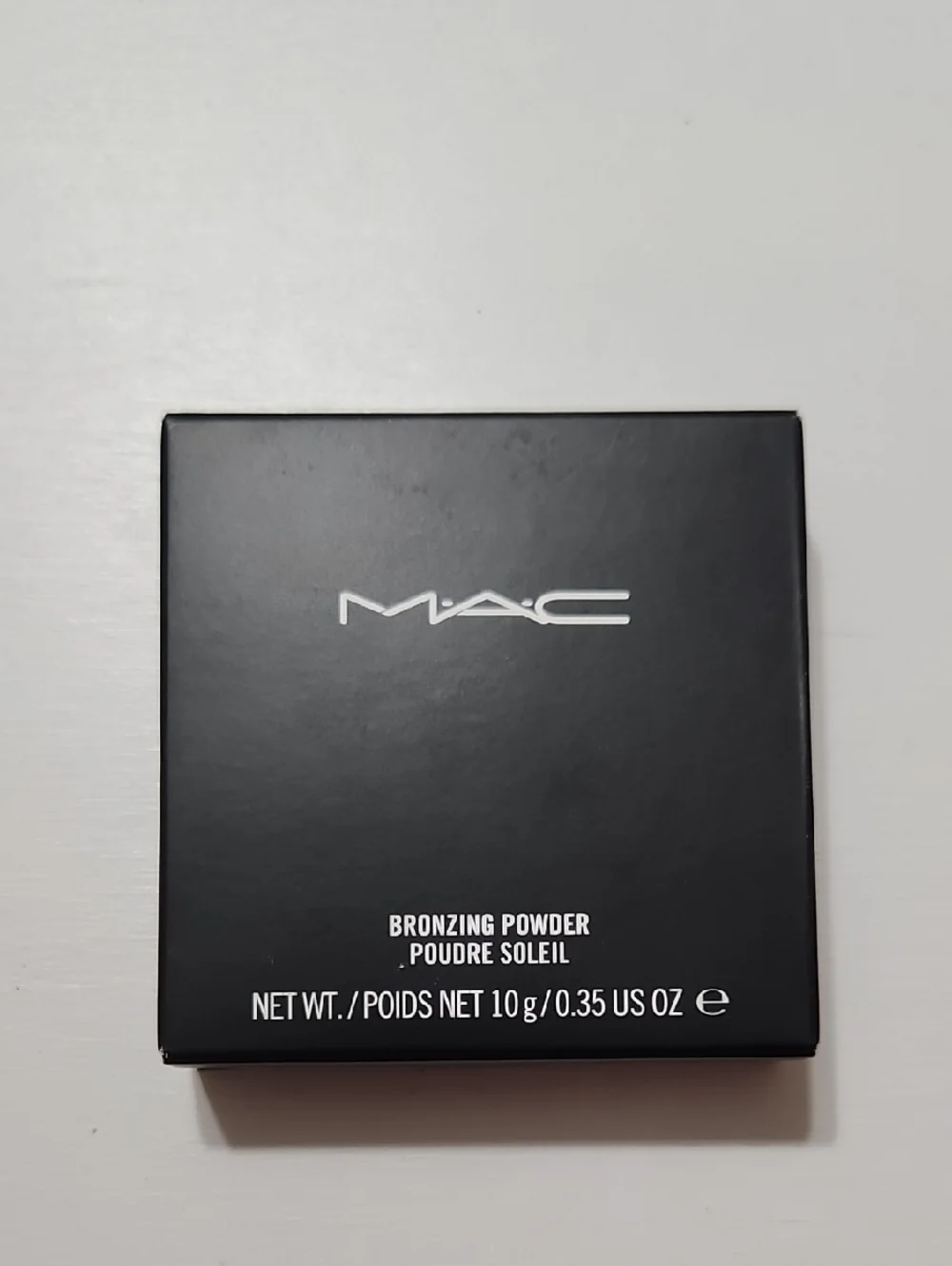 MAC Golden Bronzing Powder